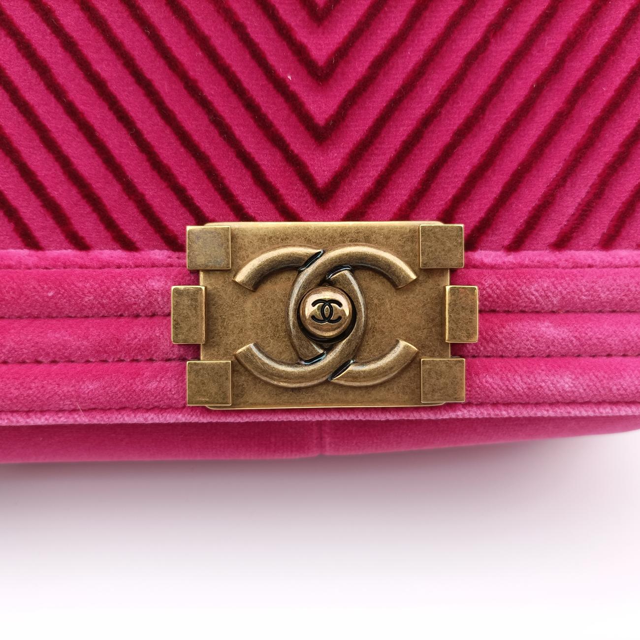 BOY CHANEL Pink×Black スエード A67086 24406189ボーイシャネル ピンク×ブラック スエード A67086 24406189