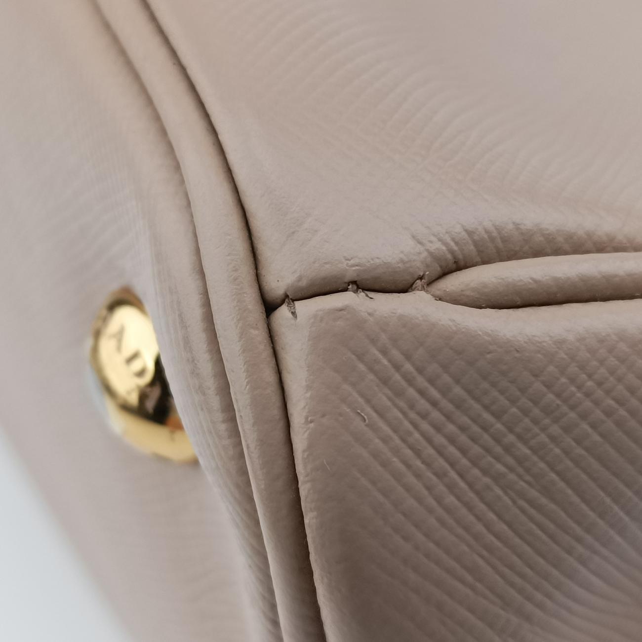 Galleria Beige SAFFIANO Leather BN1801 117ガレリア ベージュ サフィアーノレザー BN1801 117