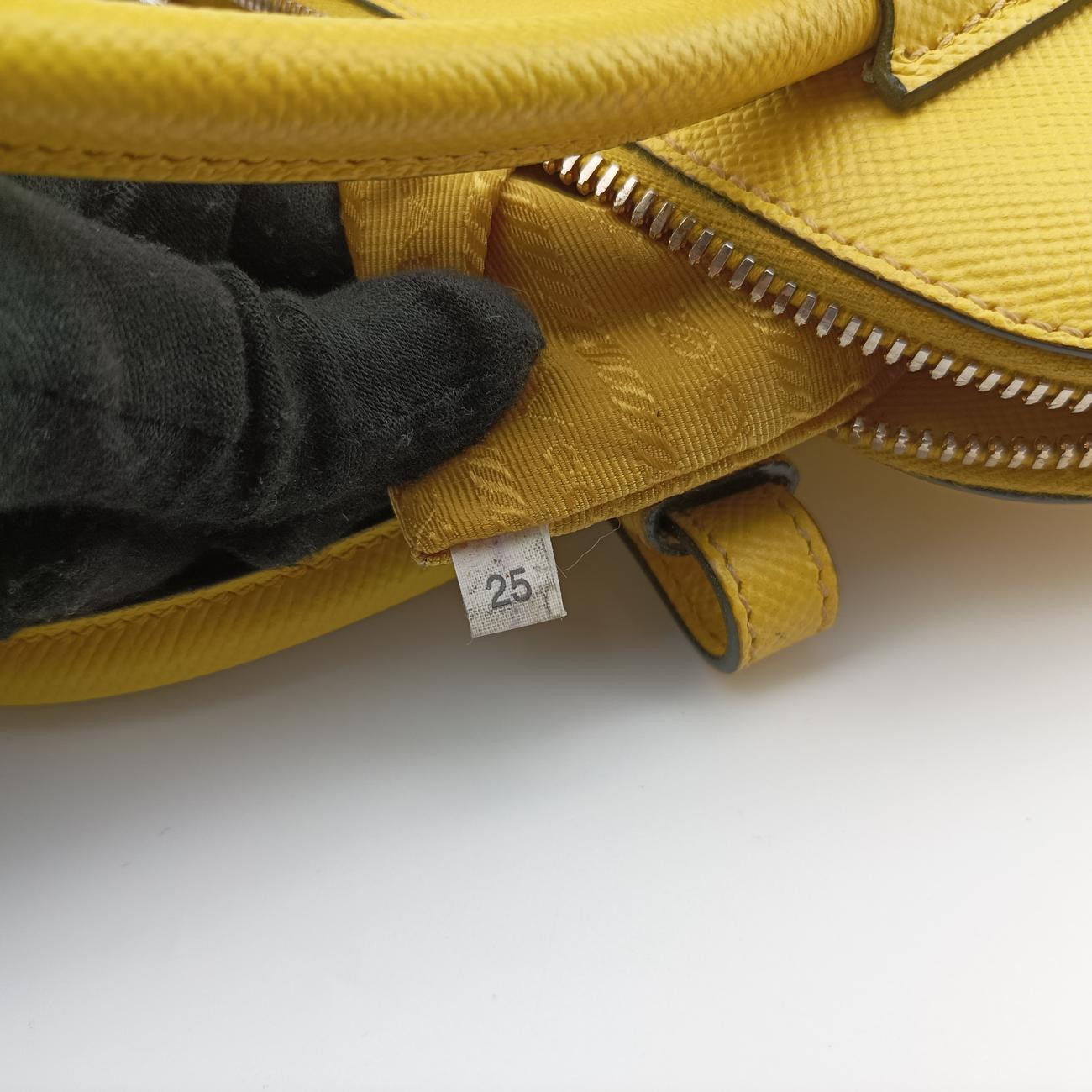 Cuir Top Handle Yellow SAFFIANO Leather BL0902 25クイール トップ ハンドル イエロー サフィアーノレザー BL0902 25