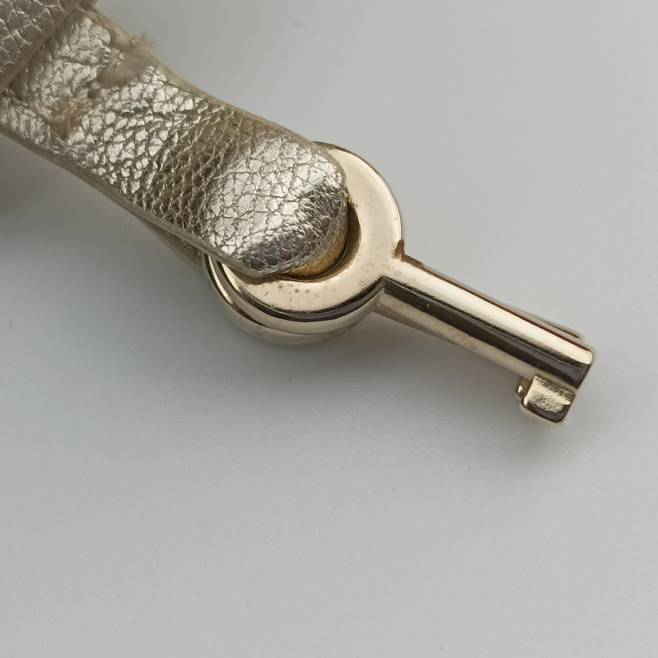 La MedusaGoldenLeatherラ メデューサゴールドレザー