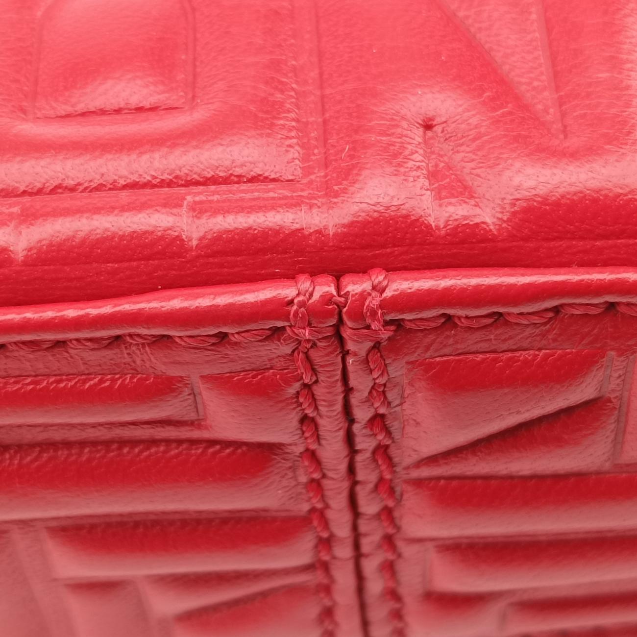 Baguette Red Leather 8BR600 2415-8BR600-YME-088マンマバケット レッド レザー 8BR600 2415-8BR600-YME-088