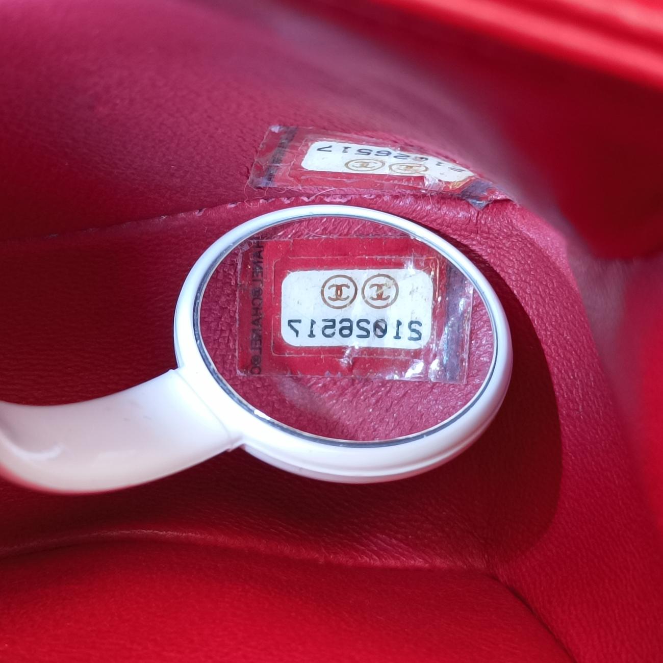 BOY CHANELRedlambskin×GarrushaA6623021026517ボーイシャネルレッドラムスキン×ガルーシャA6623021026517