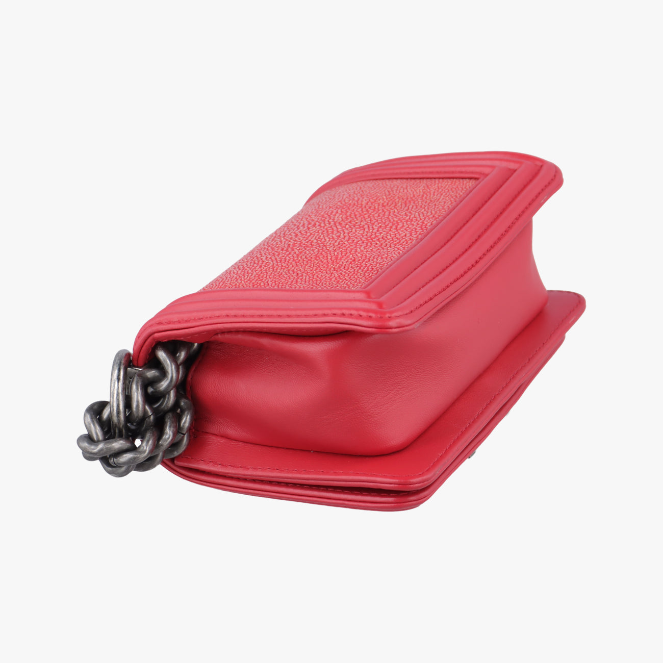 BOY CHANELRedlambskin×GarrushaA6623021026517ボーイシャネルレッドラムスキン×ガルーシャA6623021026517