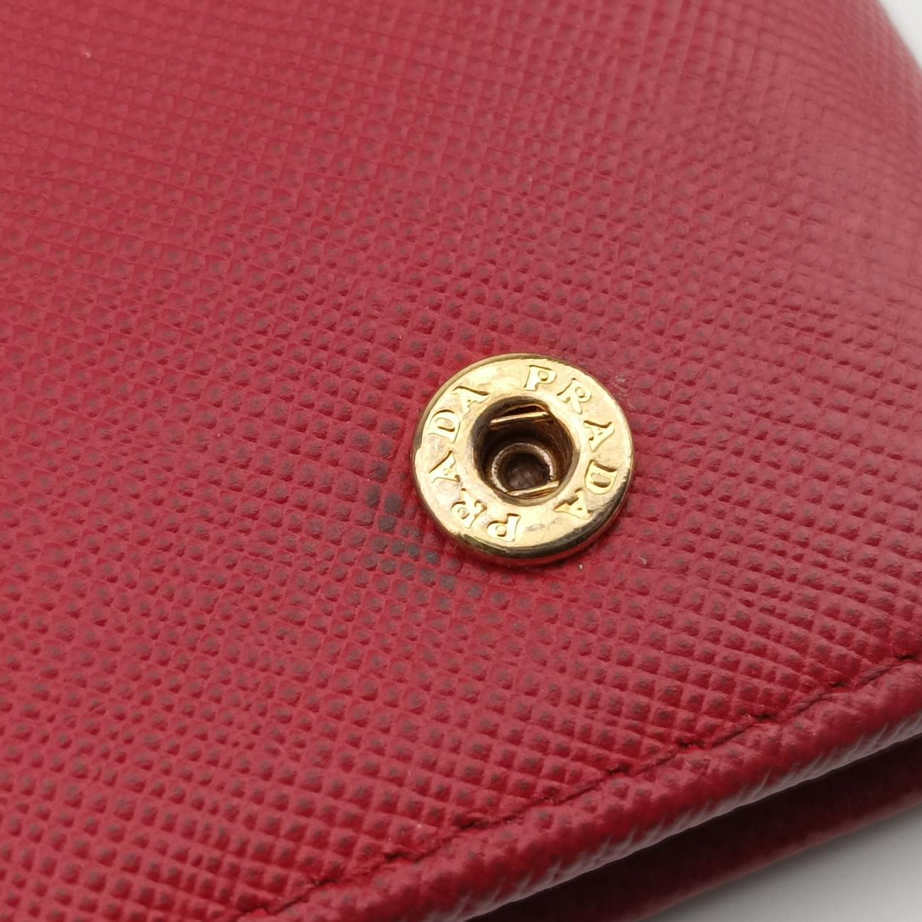 Metal Wallet on Chain Cornflower Clutch Red Saffiano Leather 1MT290 224メタル ウォレット オン チェーン コーンフラワー クラッチ レッド サフィアーノレザー 1MT290 224