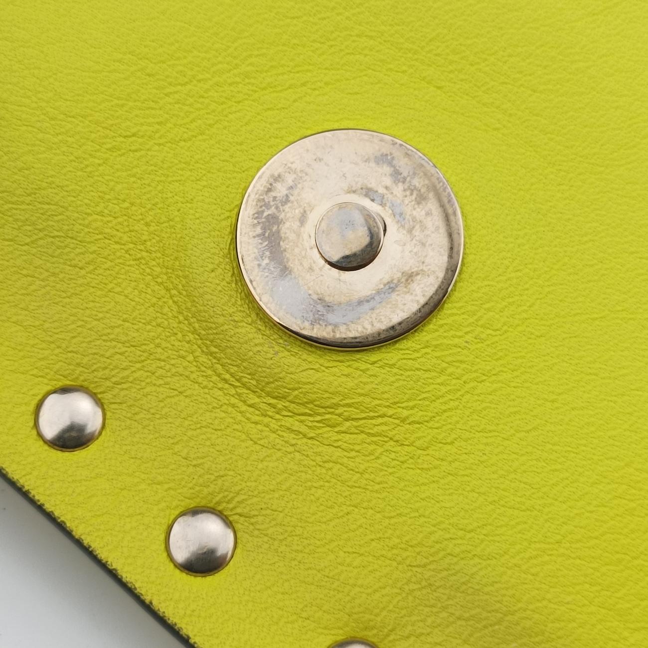 Rockstud Yellow leather TV G 669BOL1ロックスタッズ イエロー レザー TV G 669BOL1