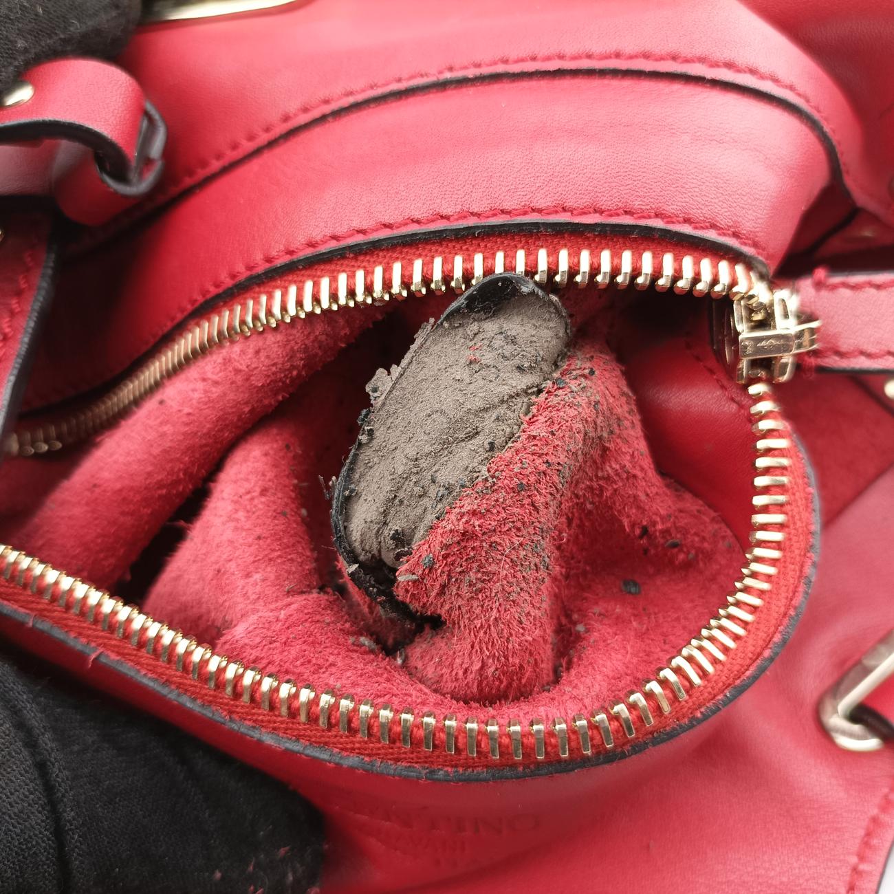 Rockstud Red Leather Lot number unknownロックスタッズ レッド レザー 製番不明