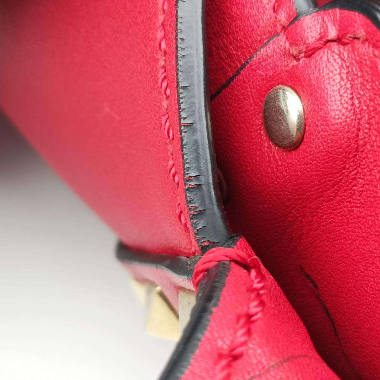 Rockstud Red Leather Lot number unknownロックスタッズ レッド レザー 製番不明