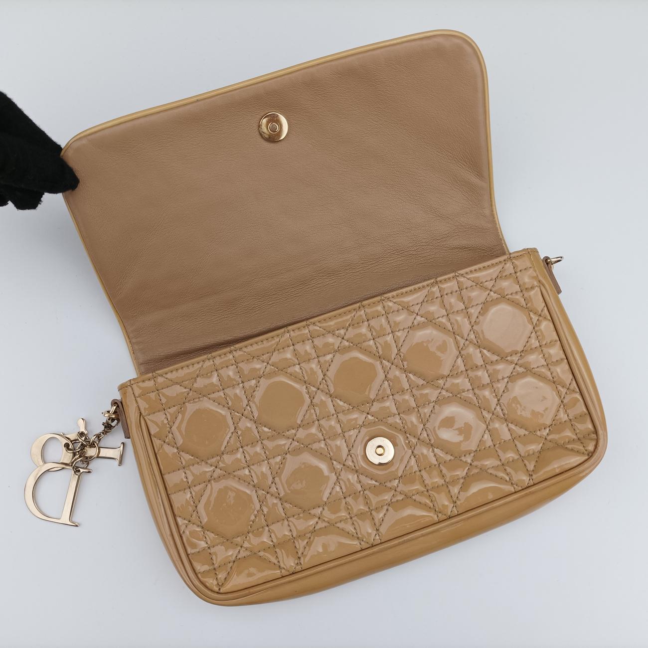 CannageBeigeEnamel02-LUA-0121カナージュベージュエナメル02-LUA-0121