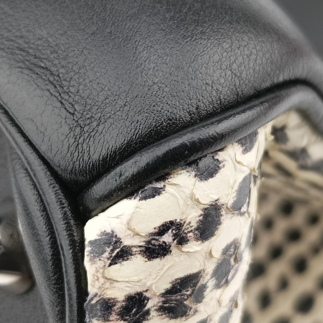 Diorissimo Black×Pink Leather 09-MA-0114ディオリッシモ ブラック×ピンク レザー 09-MA-0114