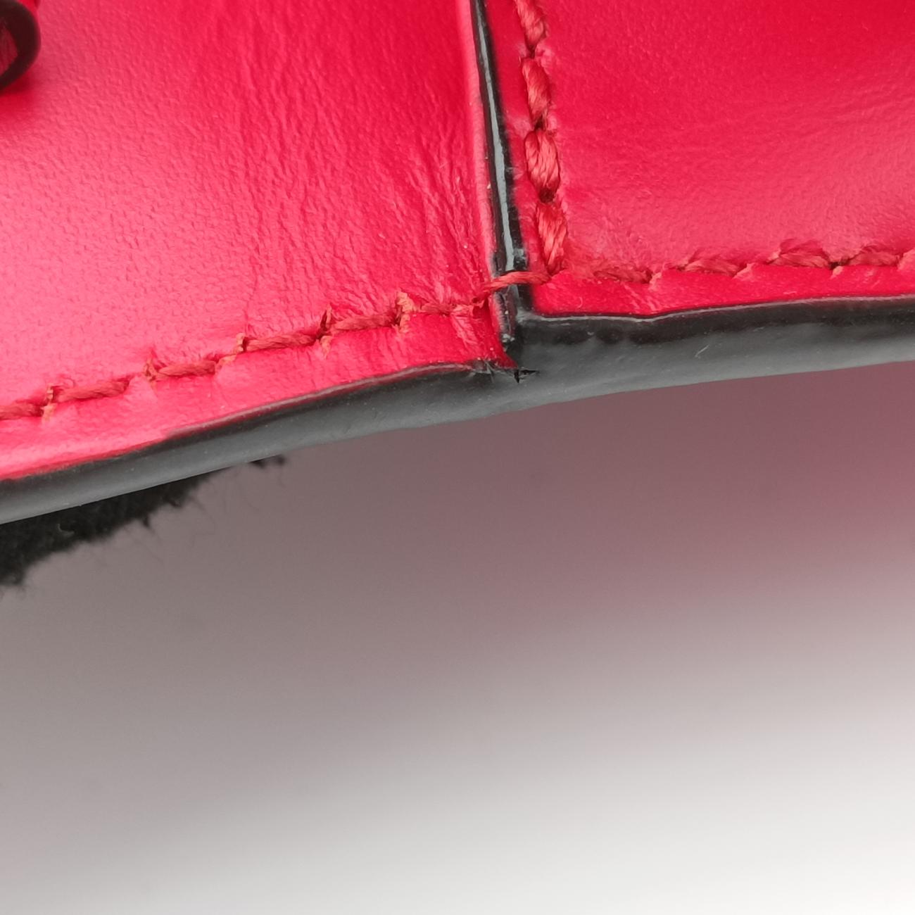 Sylvie Red×navy Leather 470270 B022343184シルヴィ レッド×ネイビー レザー 470270 B022343184