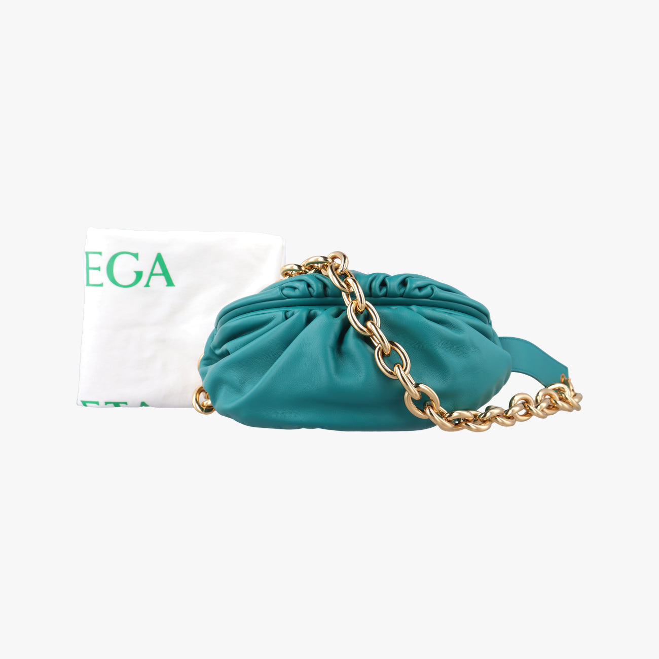 The Chain Pouch Green lambskin P01635952Aザ チェーンポーチ グリーン ラムスキン P01635952A