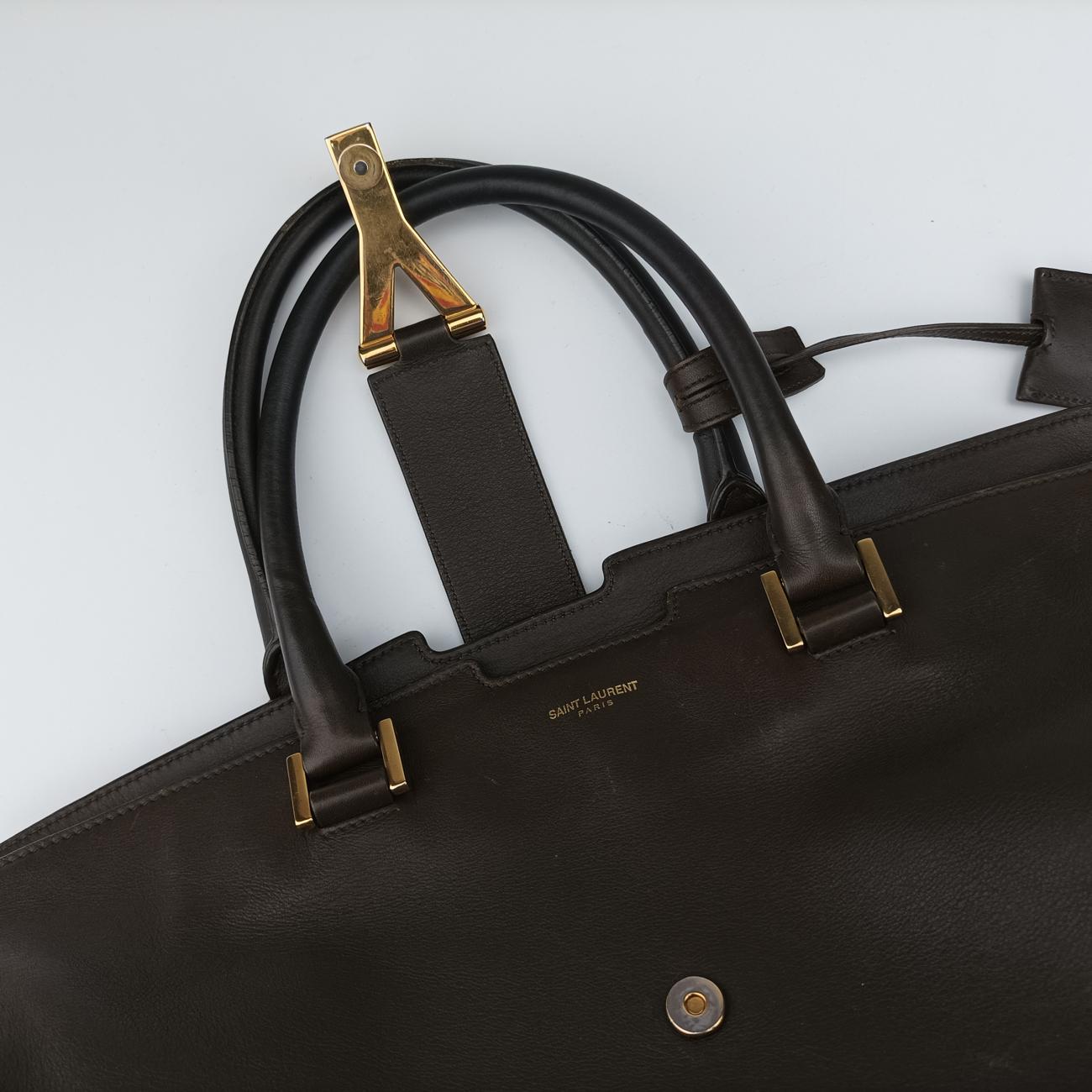 Y Ligne Petit Cabas Green Leather 311208 311208.527411Yライン プチカバス グリーン レザー 311208 311208.527411