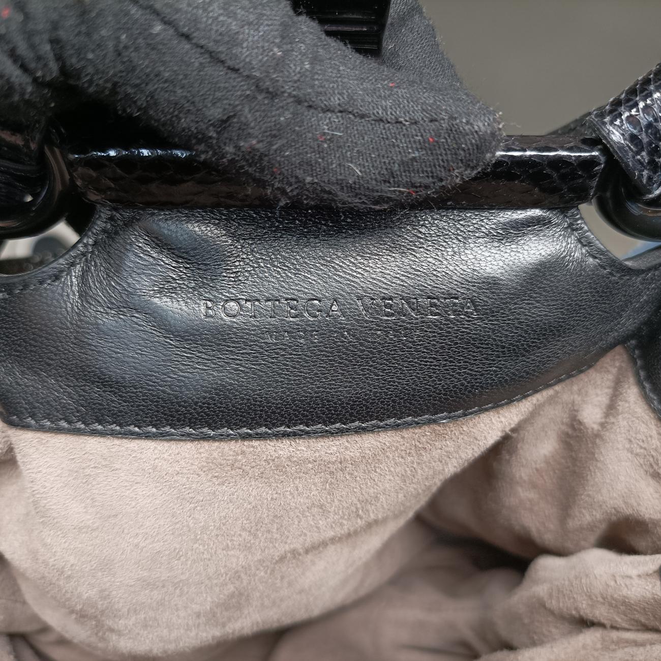 Intrecciato Black Leather×snakeskin B02434049Uイントレチャート ブラック レザーxヘビ革 B02434049U