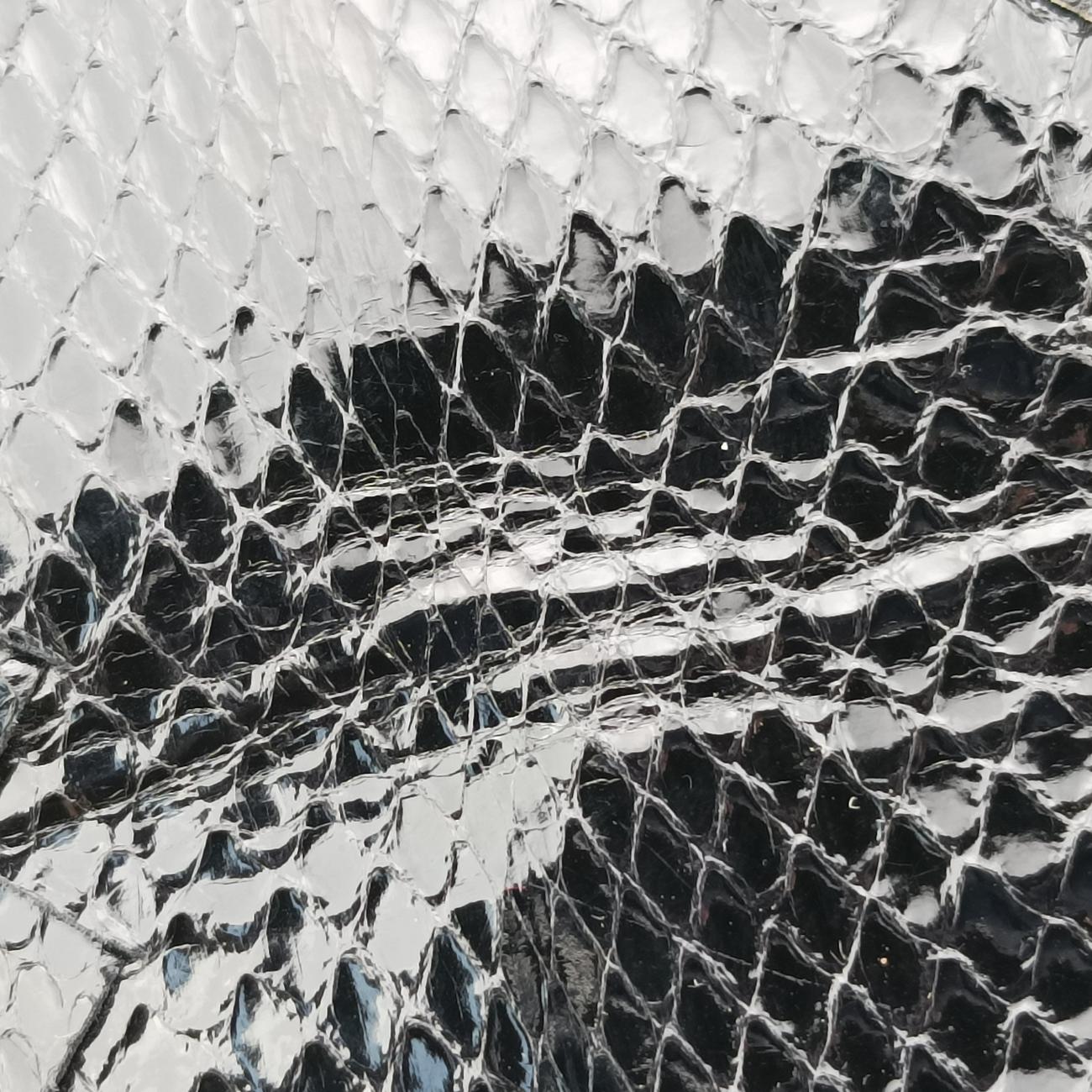 Intrecciato Black Leather×snakeskin B02434049Uイントレチャート ブラック レザーxヘビ革 B02434049U