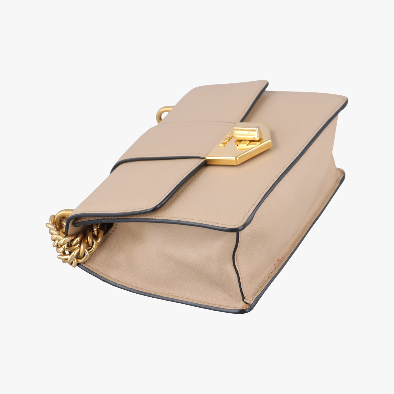 Turn lock Chevron Impunture Autre CuirBeigeSAFFIANO Leather1BD08959ターン ロックベージュサフィアーノレザー1BD08959