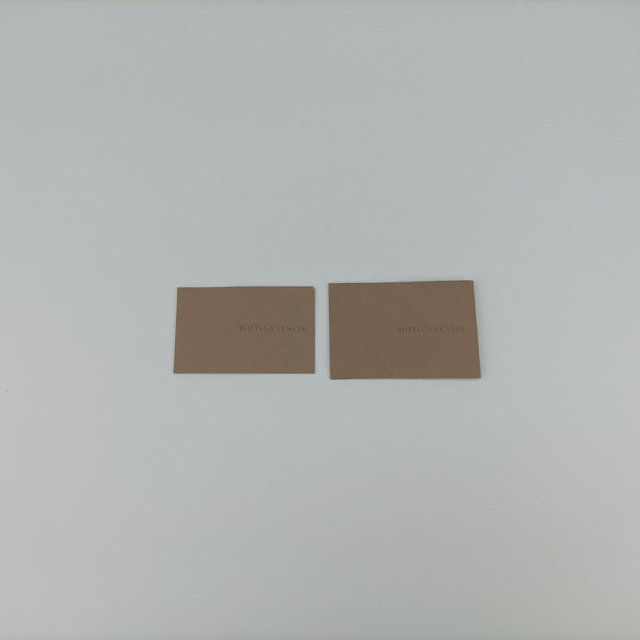 Intrecciato Blue lambskin B02681277Iイントレチャート ブルー ラムスキン B02681277I