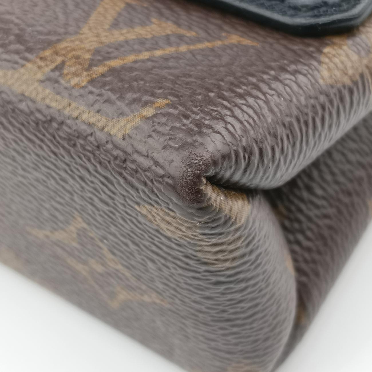 Monogram Pochette Brown× Black × Multicolor PVC coated canvas M44916 FL3189モノグラム ポシェット モノグラム/ブラウン系×ブラック×マルチカラー PVCコーティングキャンバス M44916 FL3189