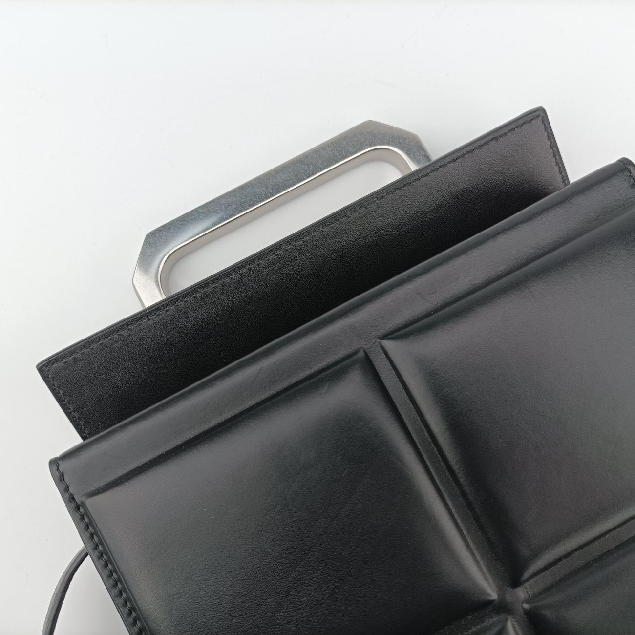 Padded Messenger Mini Trunk Black lambskin ICチップパデッド メッセンジャー ミニトランク ブラック ラムスキン ICチップ