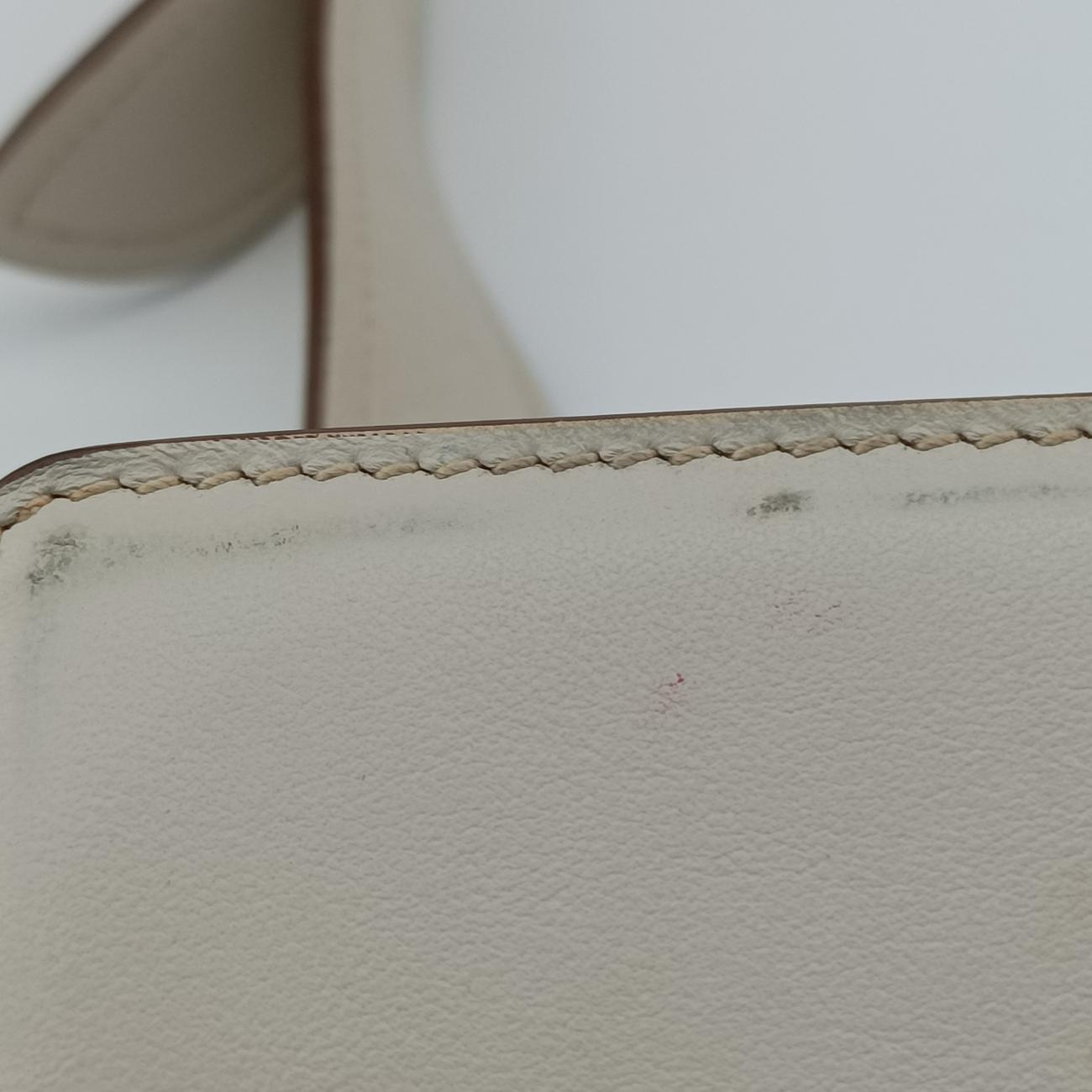 Laser Cut Cahier White Leather 25レーザーカット カイエ ホワイト レザー 25