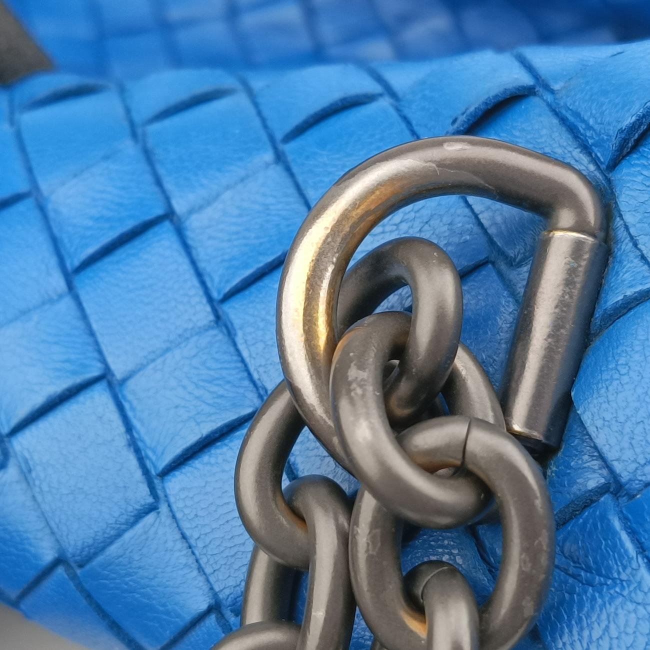 Intrecciato Olimpia Blue lambskin B05580007Dイントレチャート オリンピア ブルー ラムスキン B05580007D