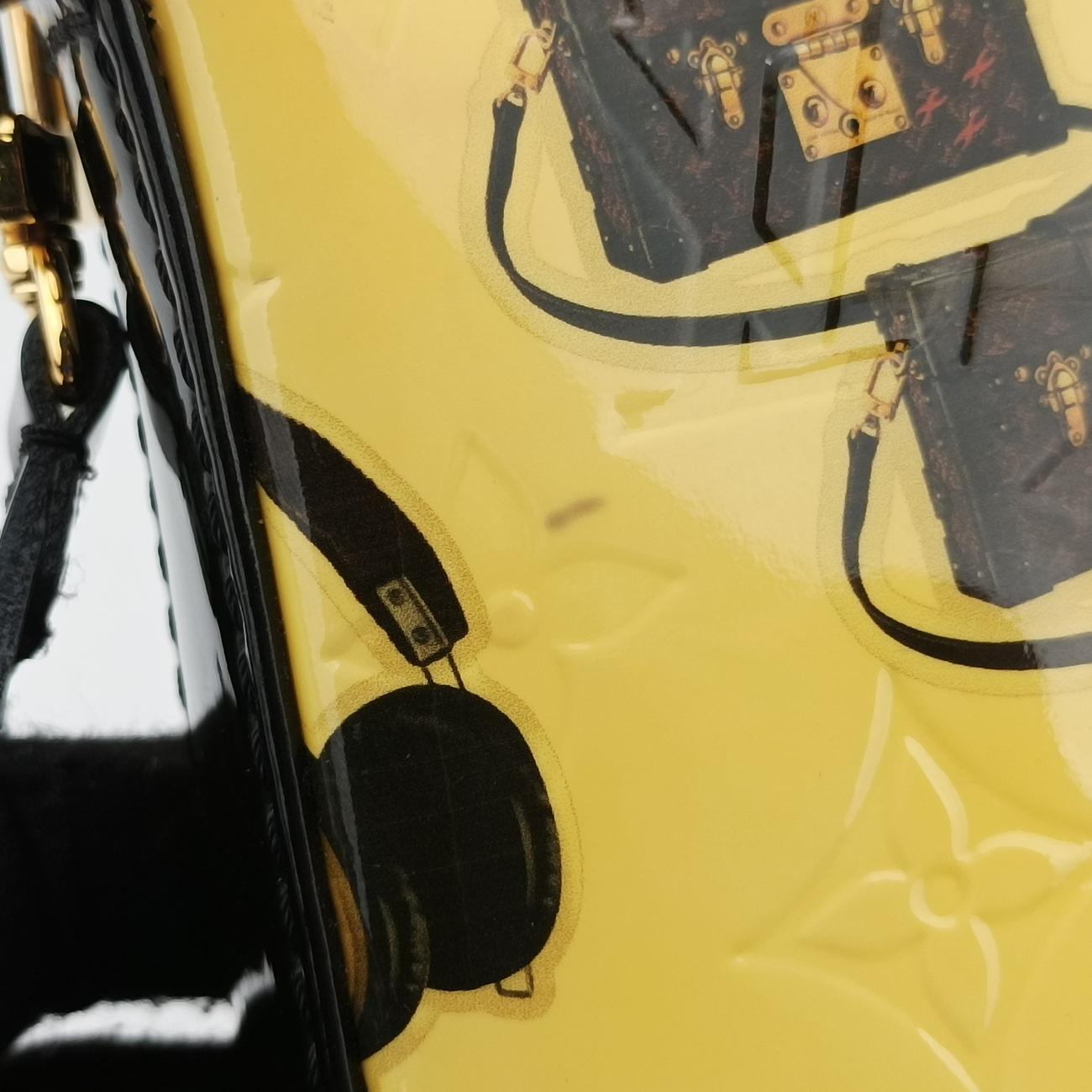 Pochette Accessoires Sticker White×multi Vernis M90928 DR0175ポシェット アクセソワール スティッカー ブロン×マルチ ヴェルニ M90928 DR0175