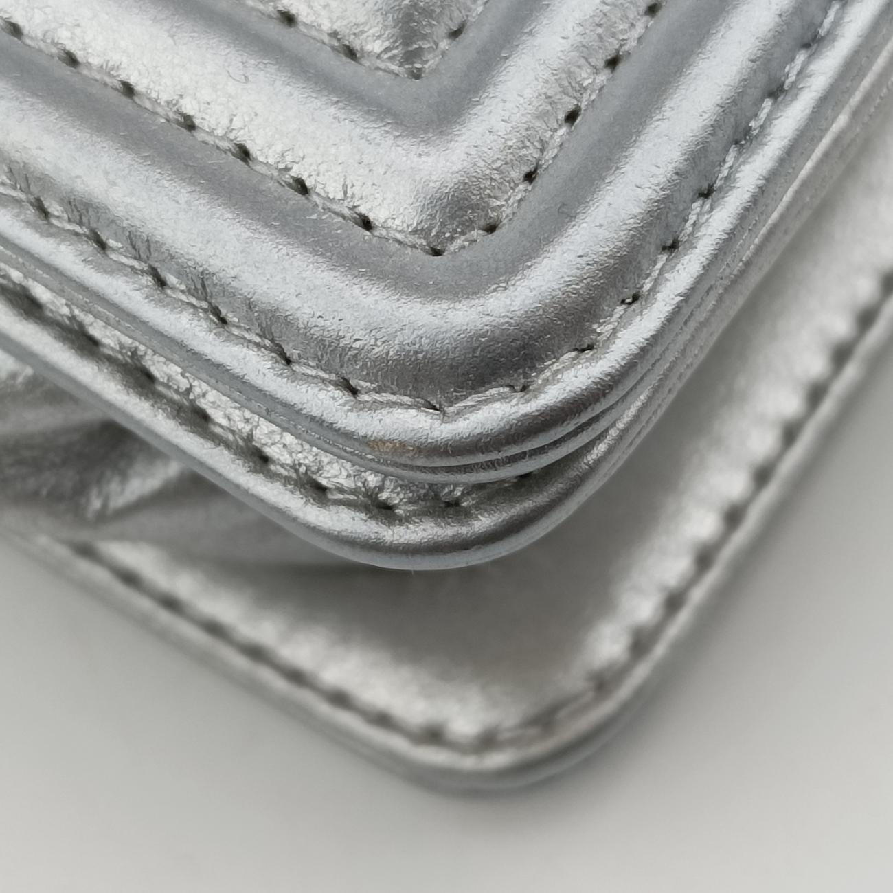 BOY CHANEL Silver lambskin×Galuchat Stingray A66230 19869442ボーイシャネル シルバー ラムスキン×ガルーシャ スティングレイ A66230 19869442