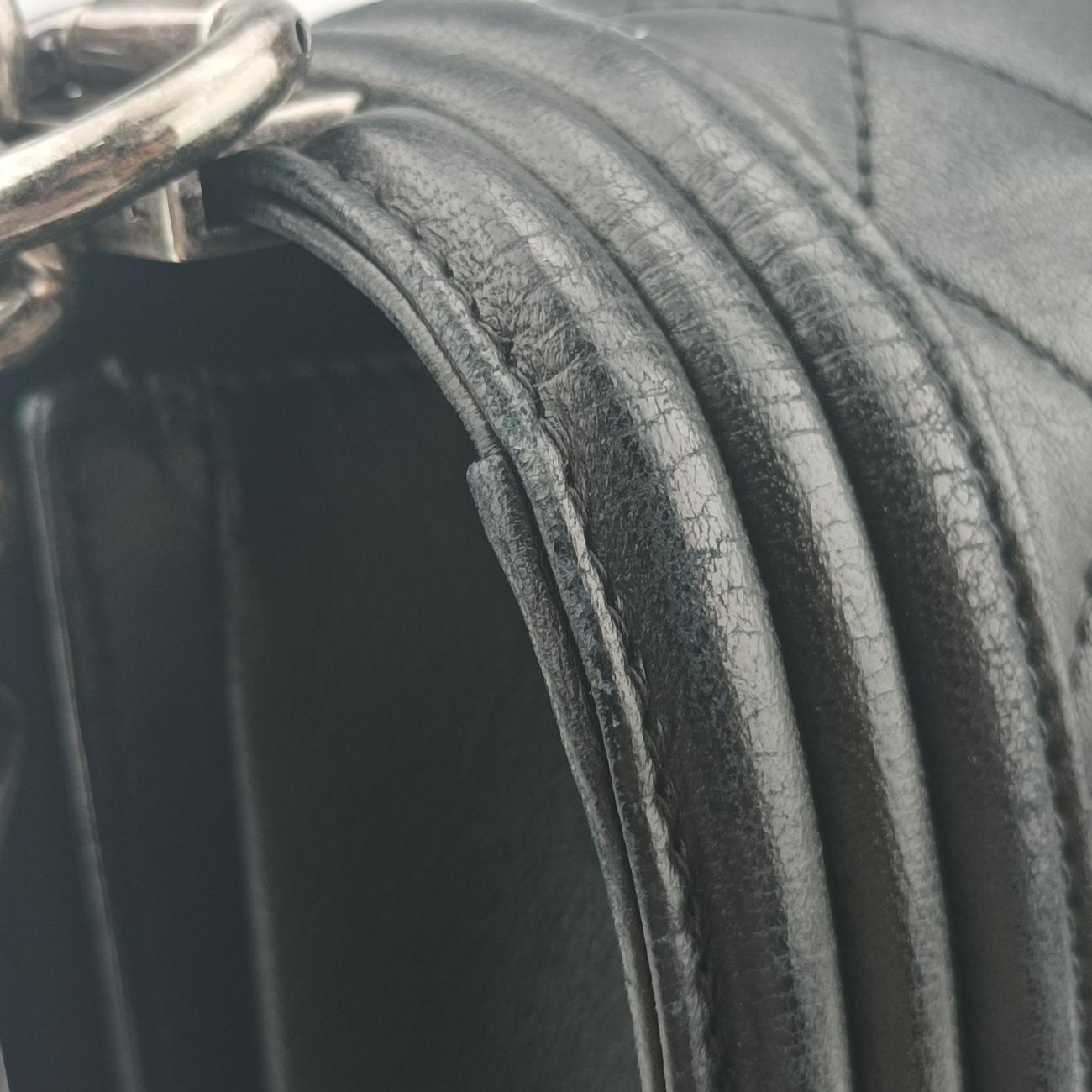 BOY CHANEL Black lambskin A67087 16107672ボーイシャネル ブラック ラムスキン A67087 16107672