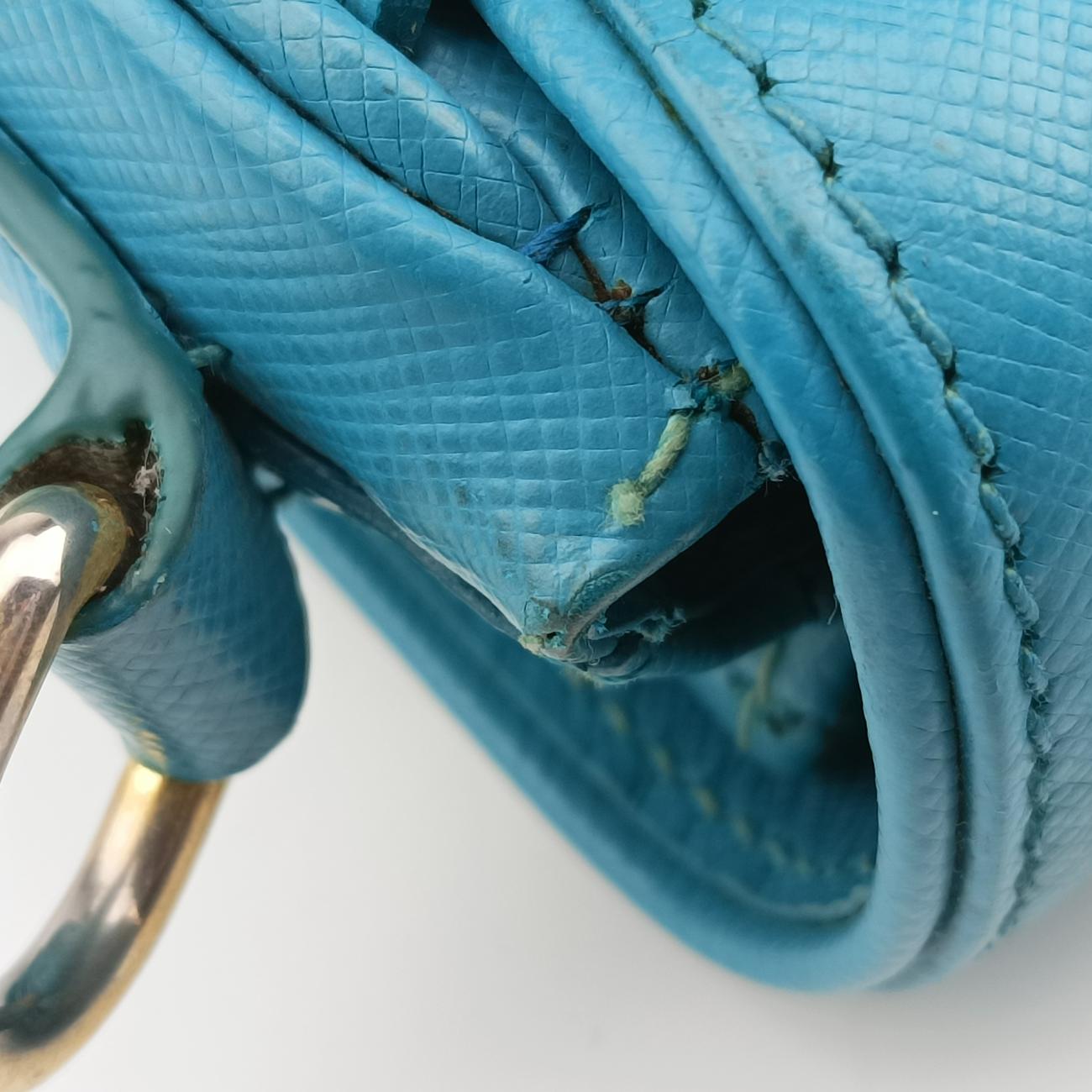 lock Fuoco Sound Top Handle Blue SAFFIANO Leather BT0963 14/Fロック フオコ サウンドトップハンドル ブルー サフィアーノレザー BT0963 14/F