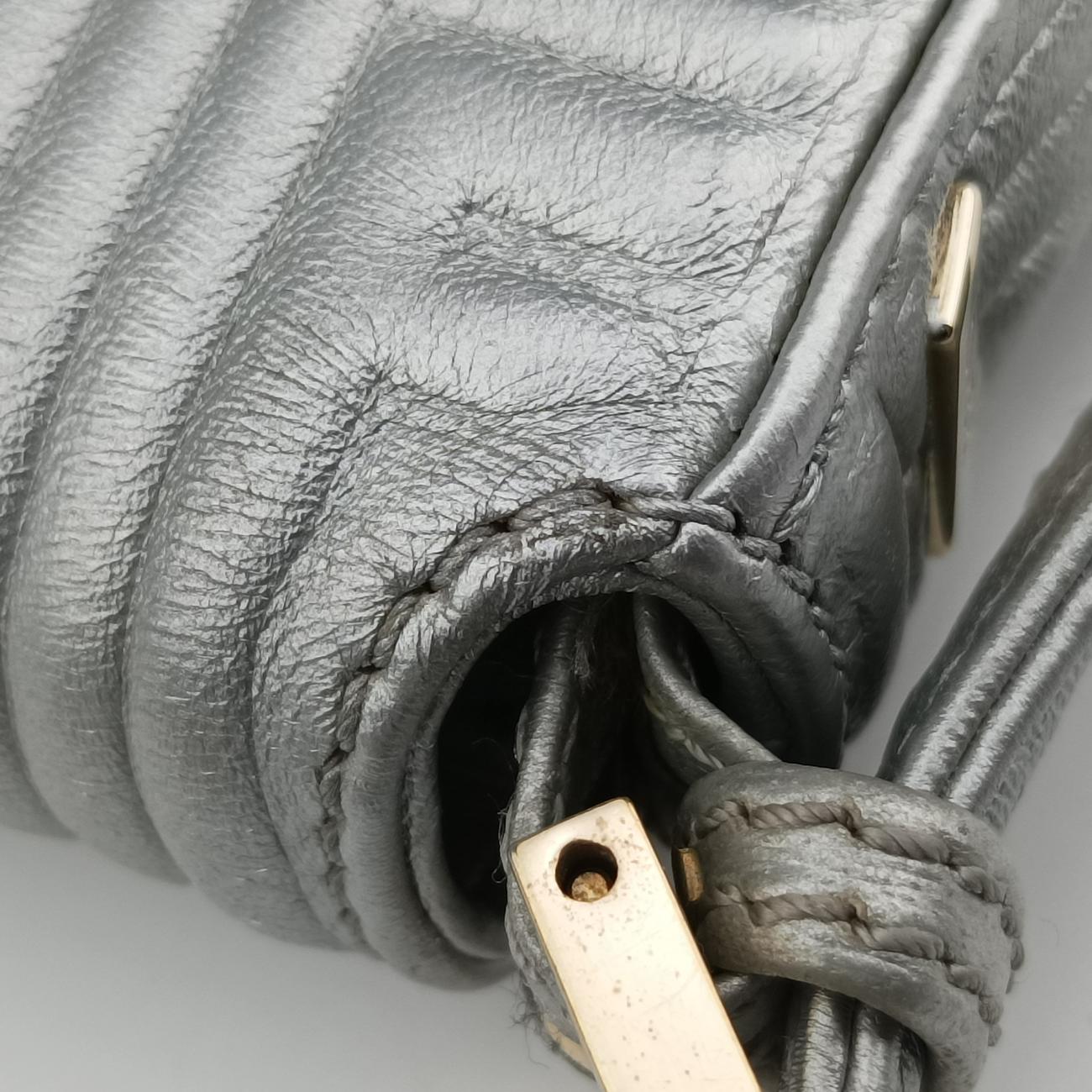 BAGUETTE Silver Leather 8BR600 Lot number unknownマンマバケット シルバー レザー 8BR600 製番不明