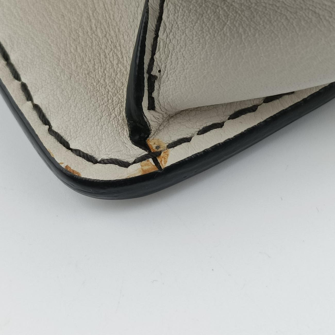 J'adior White leather 19-MA-1118ジャディオール ホワイト レザー 19-MA-1118