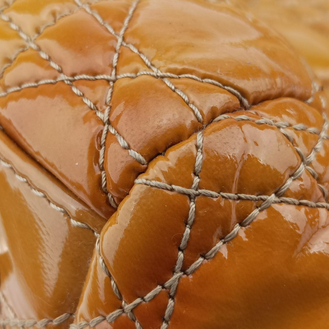 Cannage Dior Soft Yellow Patent 01-RU-1120ディオールソフト イエロー パテント 01-RU-1120