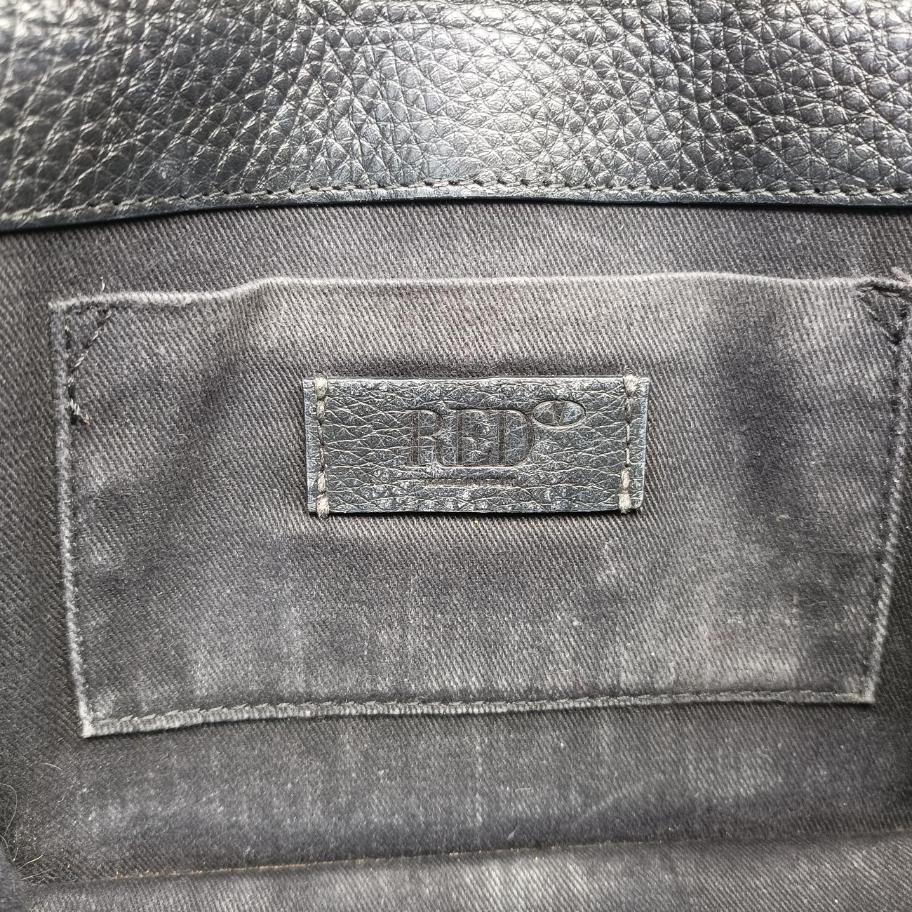 Textured Black Leather テクスチャード ブラック レザー