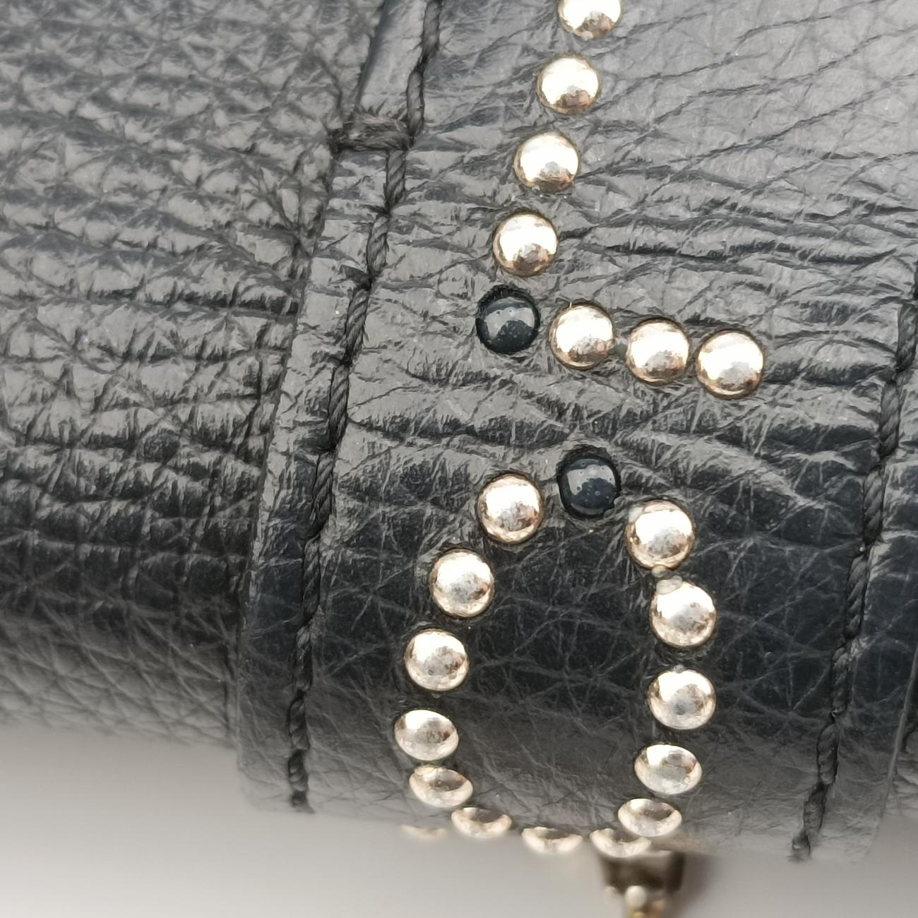 Textured Black Leather テクスチャード ブラック レザー