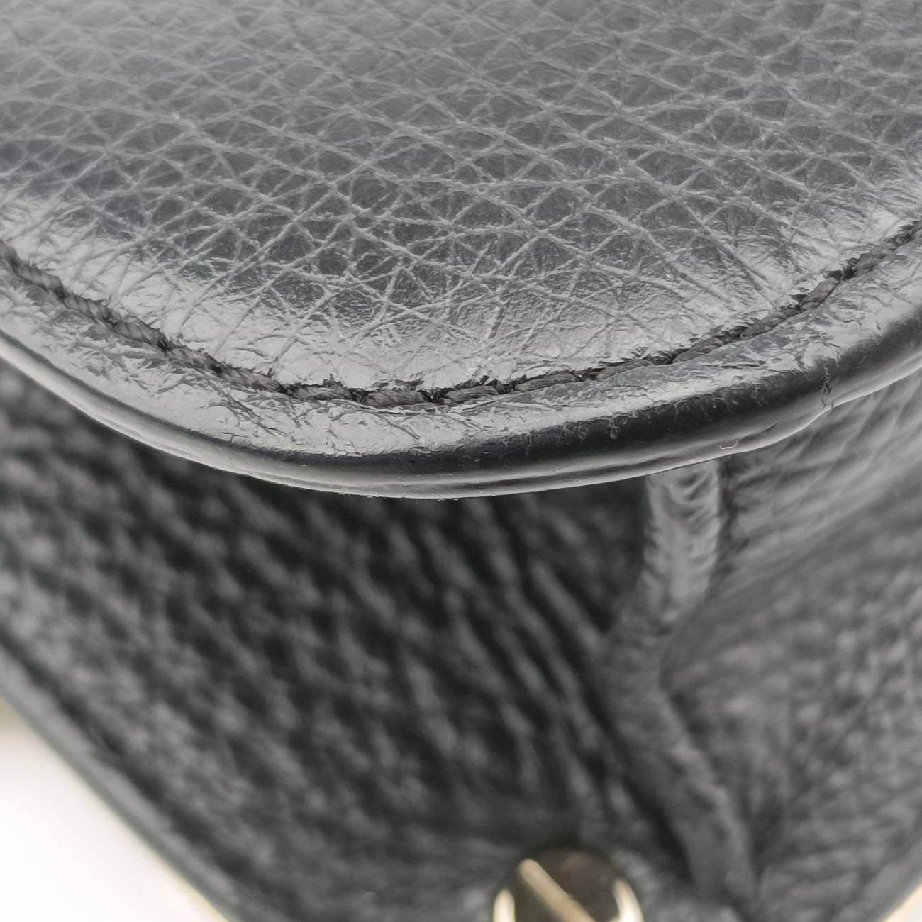 Textured Black Leather テクスチャード ブラック レザー