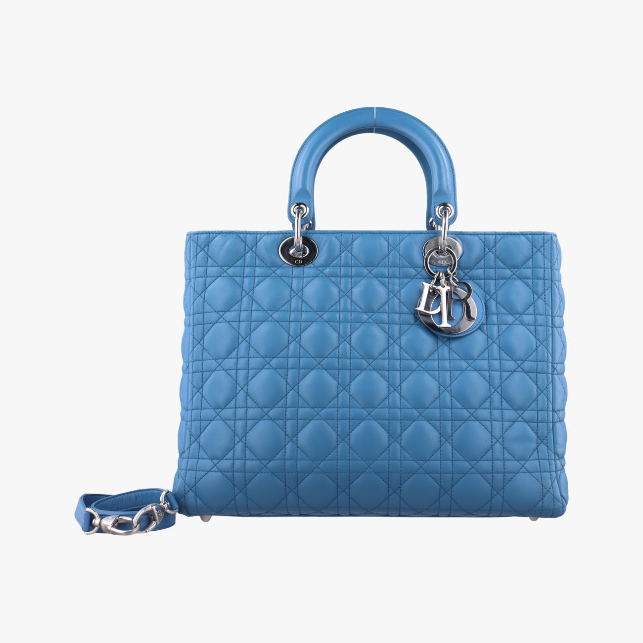 Lady Dior Blue lambskin 04-MA-1101レディディオール ブルー ラムスキン 04-MA-1101