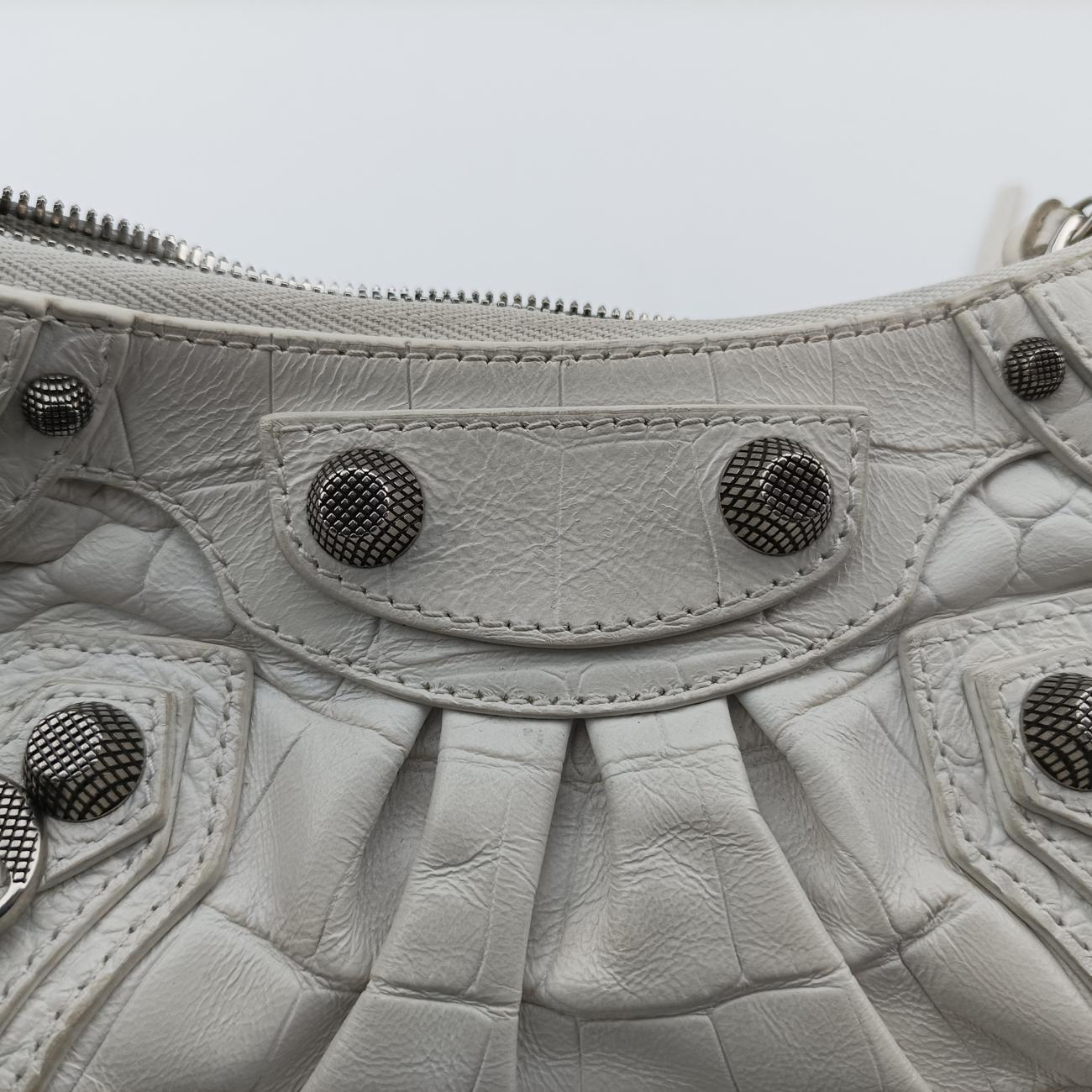 Le Cagole mini White lambskin 695814.9016.R.527545ル カゴール ミニ ホワイト ラムスキン 695814.9016.R.527545