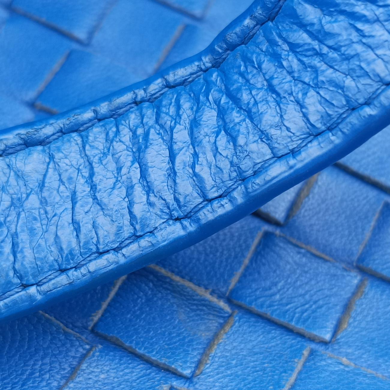 Intrecciato Blue lambskin B05059512Cイントレチャート ブルー ラムスキン B05059512C