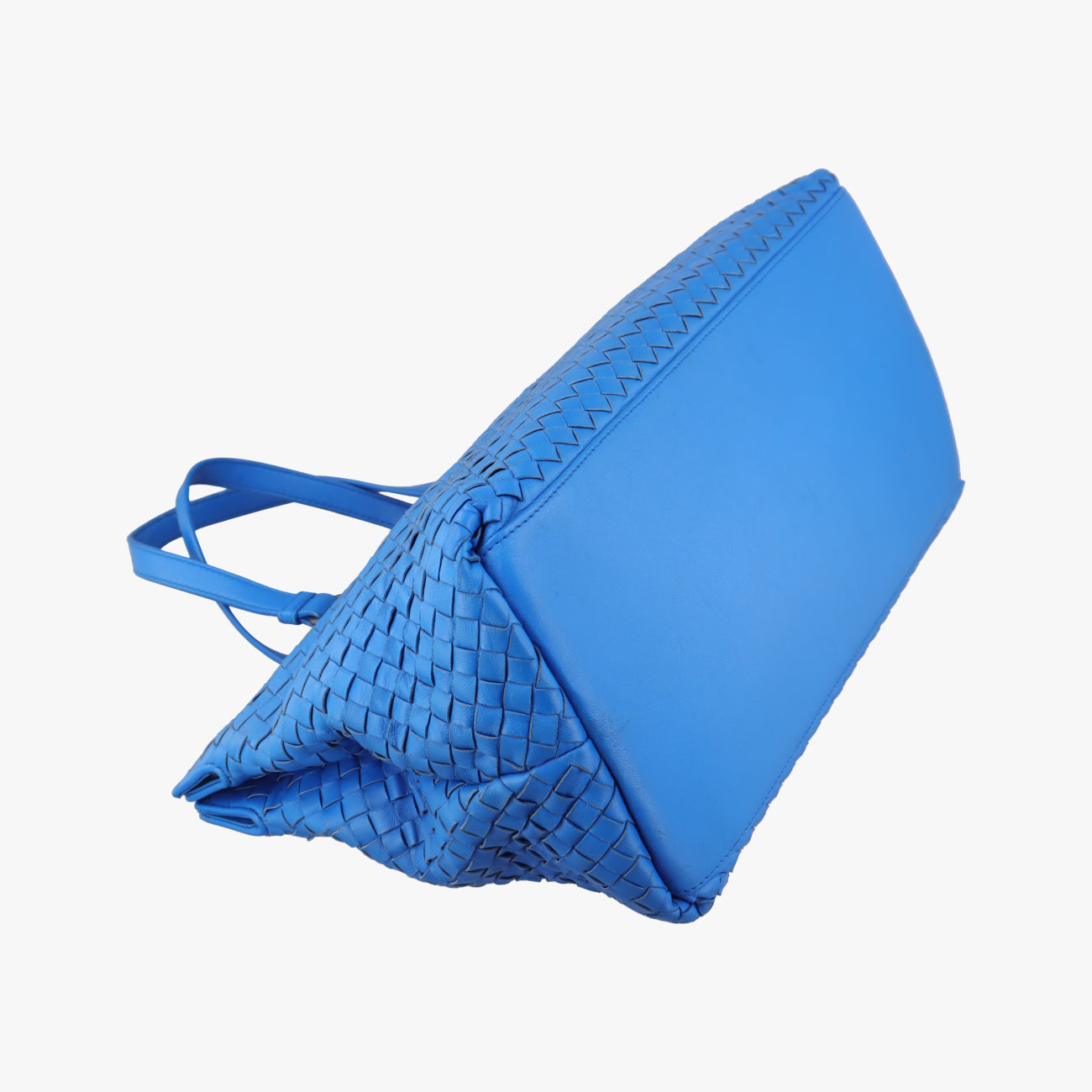 Intrecciato Blue lambskin B05059512Cイントレチャート ブルー ラムスキン B05059512C