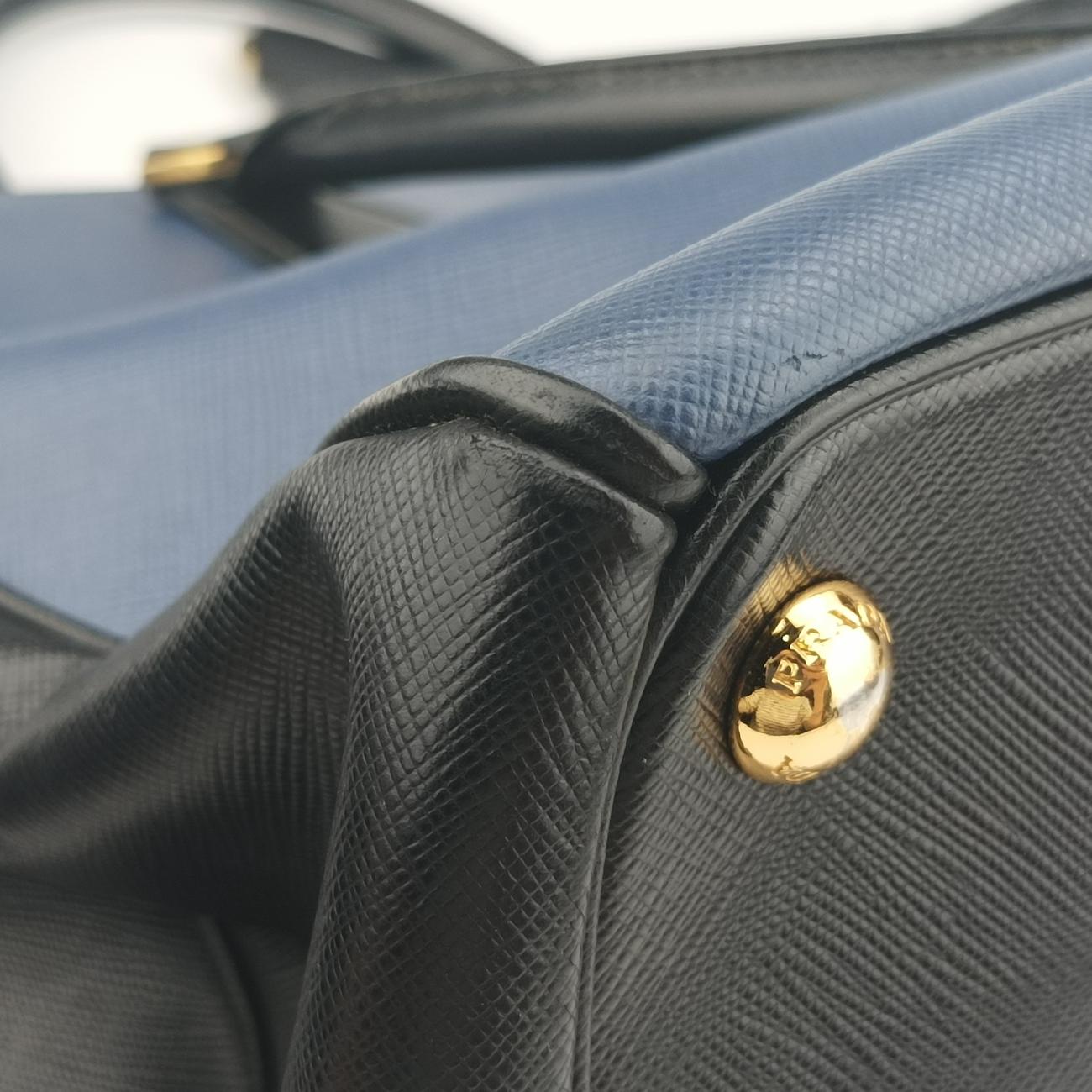 Galleria Blue x black SAFFIANO Leather B1874A 14/Gガレリア ブルー x ブラック サフィアーノレザー B1874A 14/G