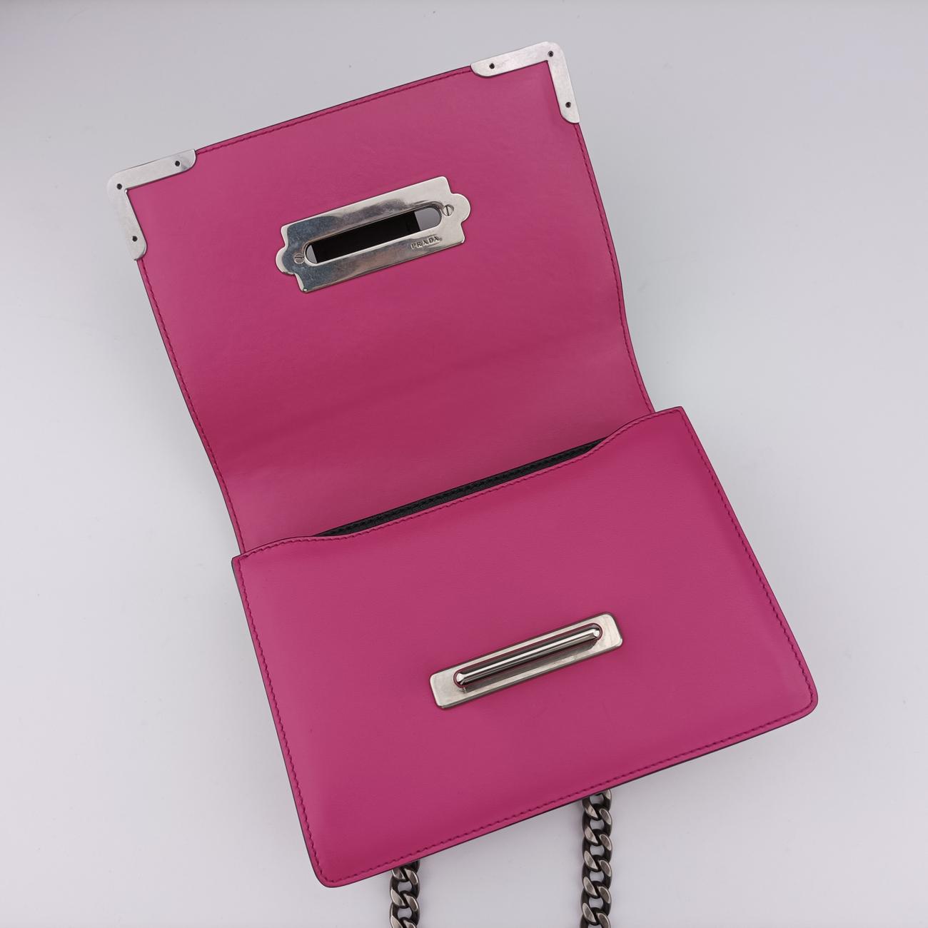 Cahier pink×Black Leather 1BH018 25カイエ ピンク×ブラック レザー 1BH018 25