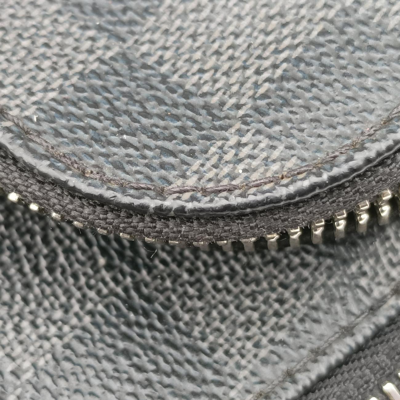 Avenue Sling Noir Damier Graphite N41719 MB3157アヴェニュー スリング ノワール ダミエ グラフィット N41719 MB3157