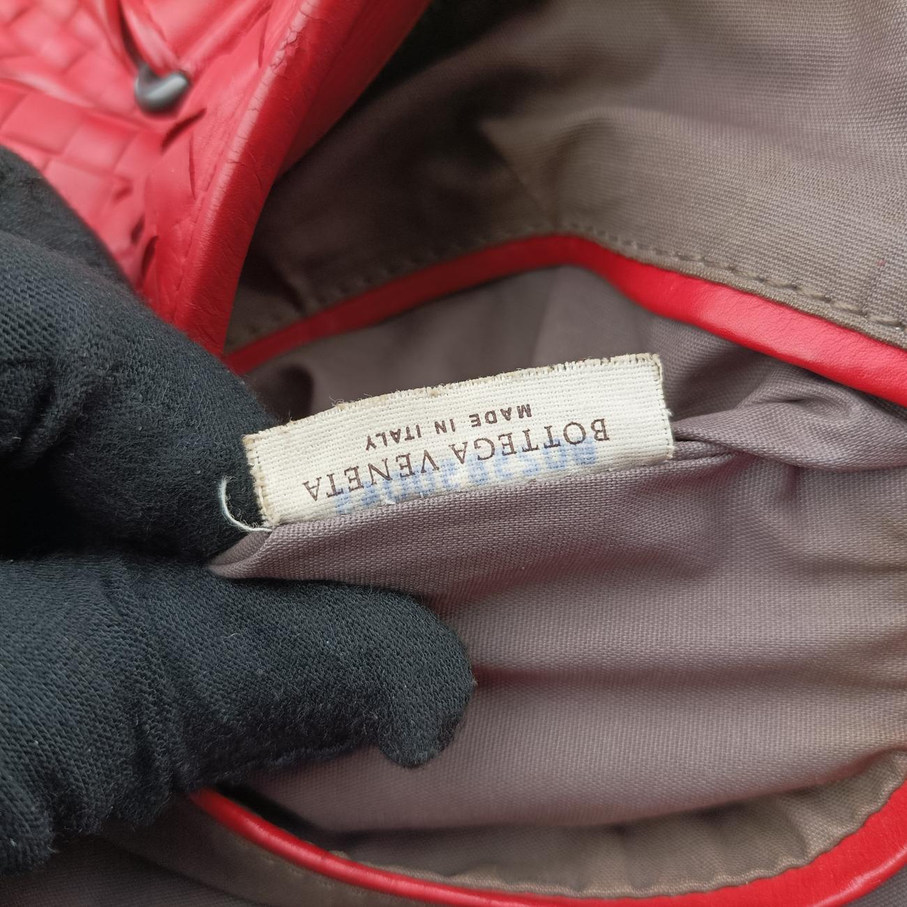 Intrecciato Red lambskin B02585004Sイントレチャート レッド ラムスキン B02585004S