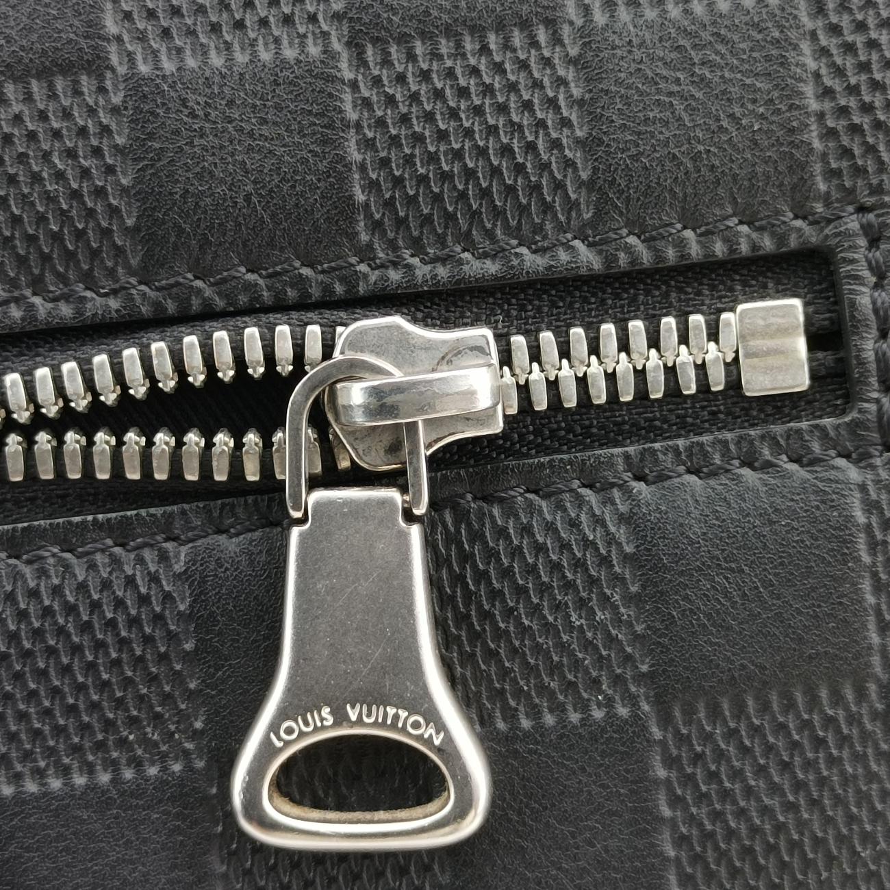 Discovery Messenger MM Onyx Damier Infini Leather N42417 CA4178ディスカバリー メッセンジャーMM オニキス ダミエ アンフィニレザー N42417 CA4178