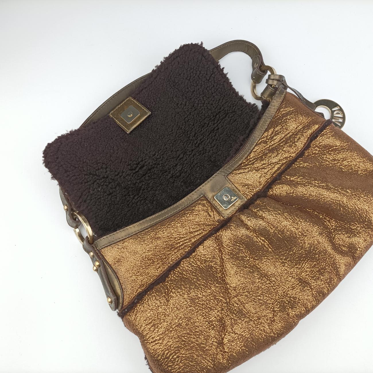 Tobacco Zucca Chef Golden Shearling 8BR445 2415-8BR445-TEU-059タバコ ズッカ シェフ ゴールド シアリング 8BR445 2415-8BR445-TEU-059