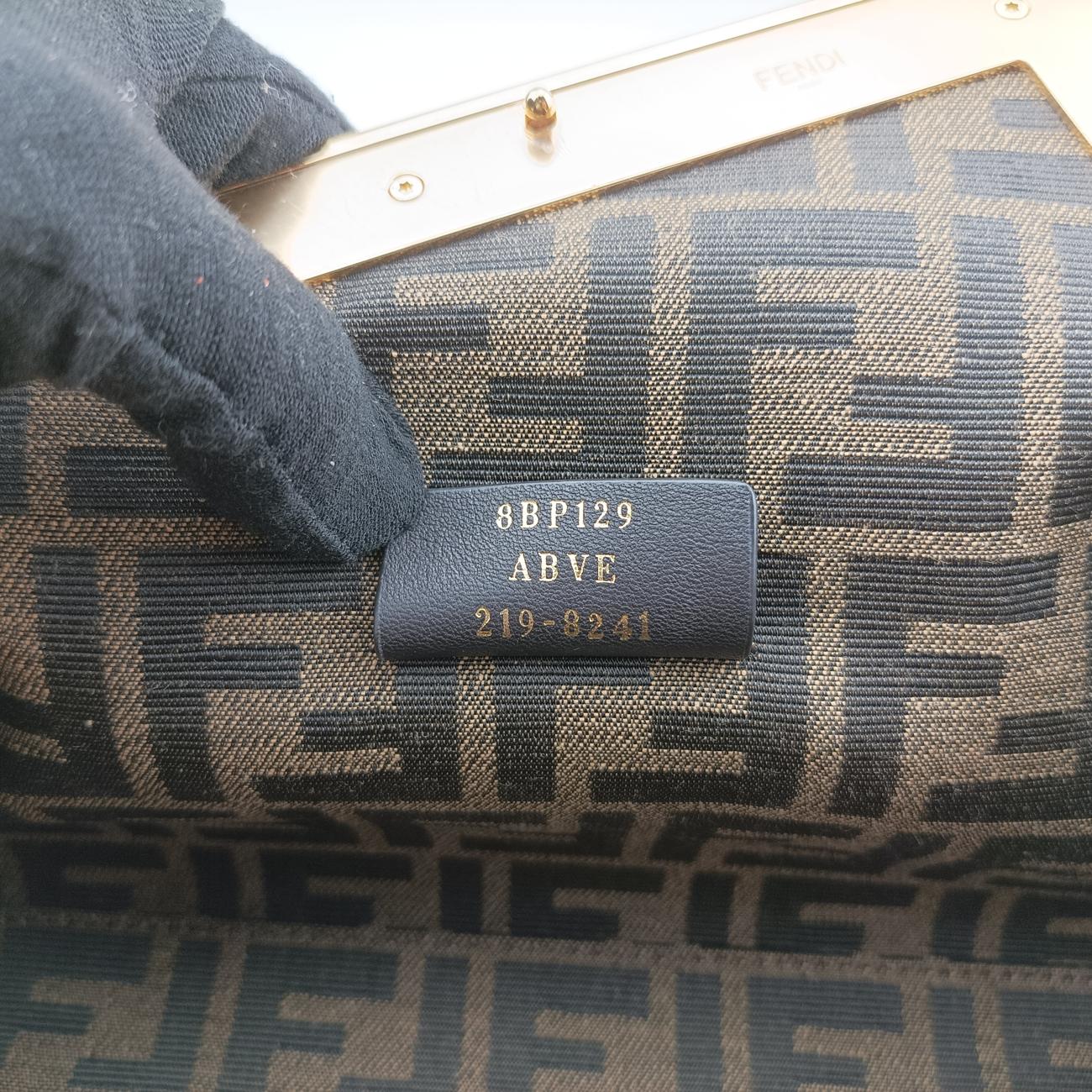 First small Red lambskin 8BP129 8BP129 ABVE 219-8241ファースト スモール レッド ラムスキン 8BP129 8BP129 ABVE 219-8241