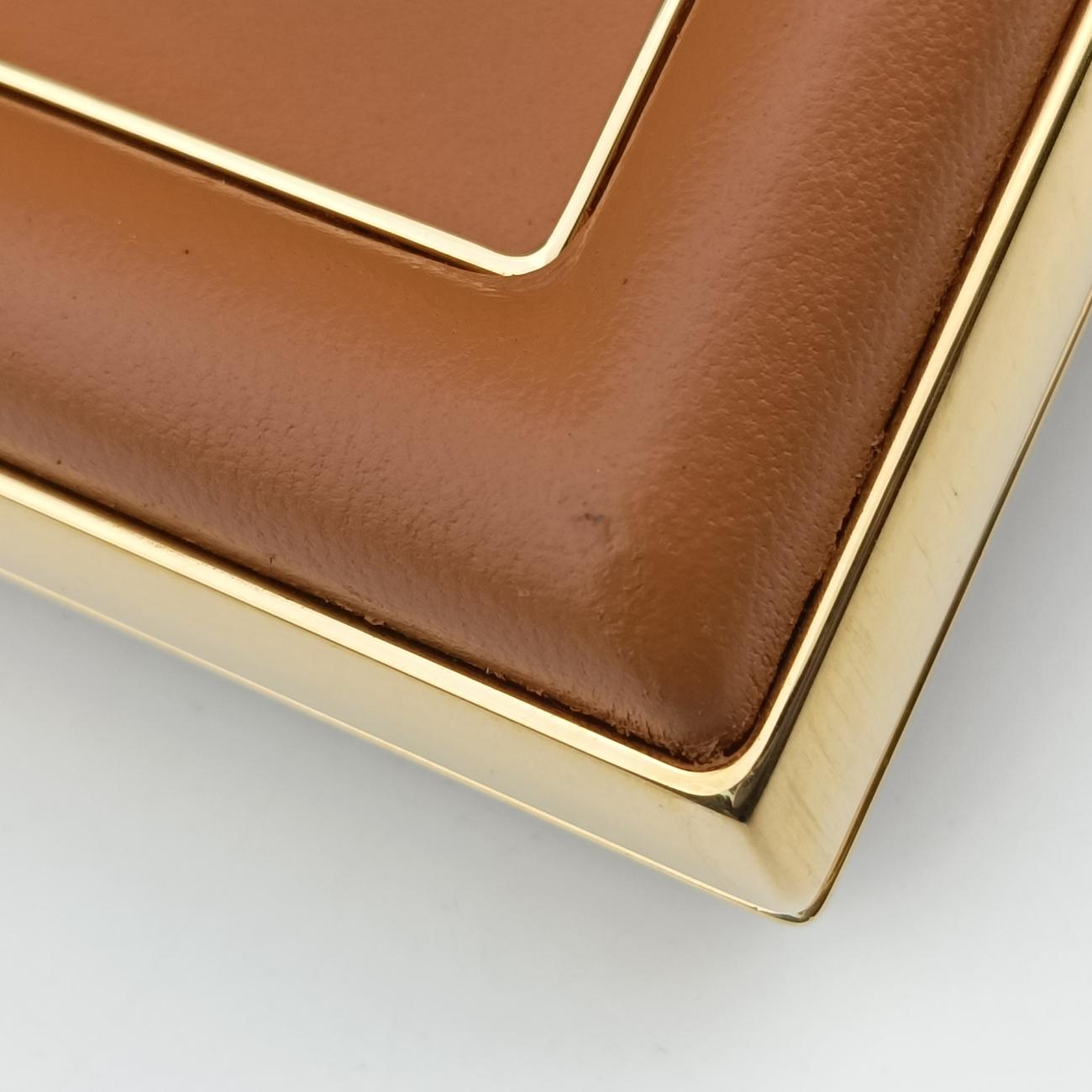 First small Brown Leather 8BP129 8BP129 ABVE 219.8321ファースト スモール ブラウン レザー 8BP129 8BP129 ABVE 219.8321