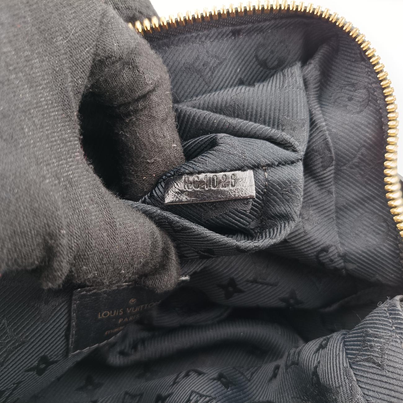 2007 Cruise Collection Rivet Noir Leather M95346 RC10262007年クルーズ コレクション リベット ノワール レザー M95346 RC1026