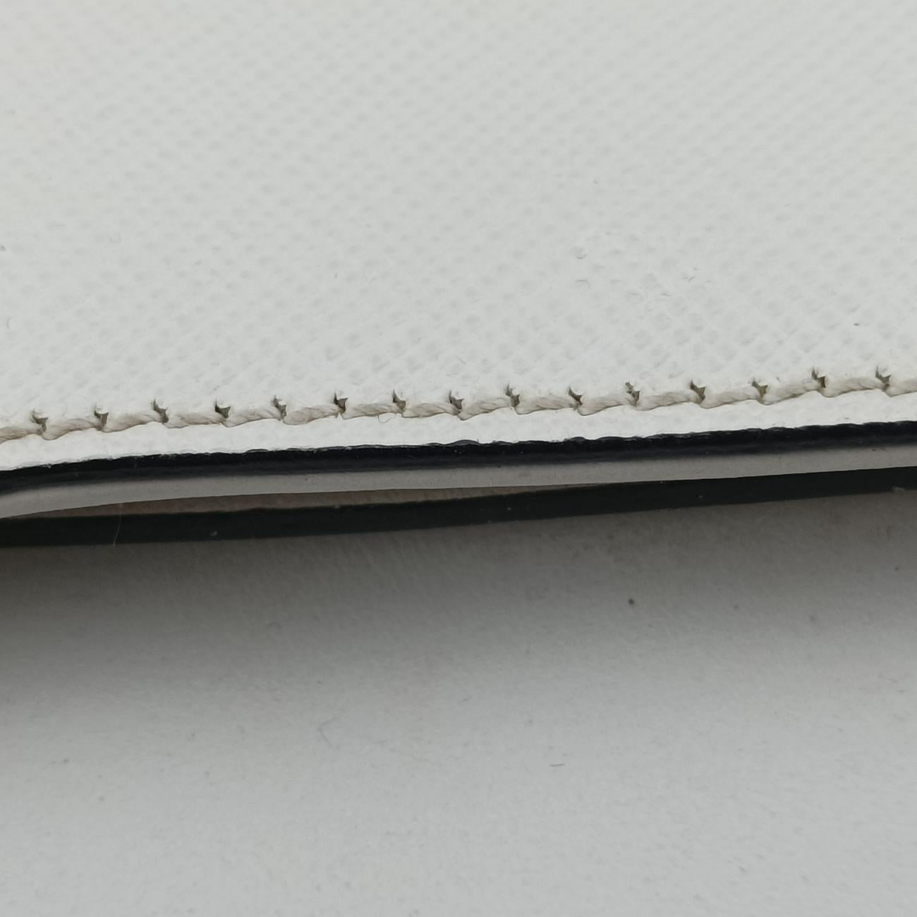 Sidonie White SAFFIANO Leather 1BD219 25 Fシドニー ホワイト サフィアーノレザー 1BD219 25 F