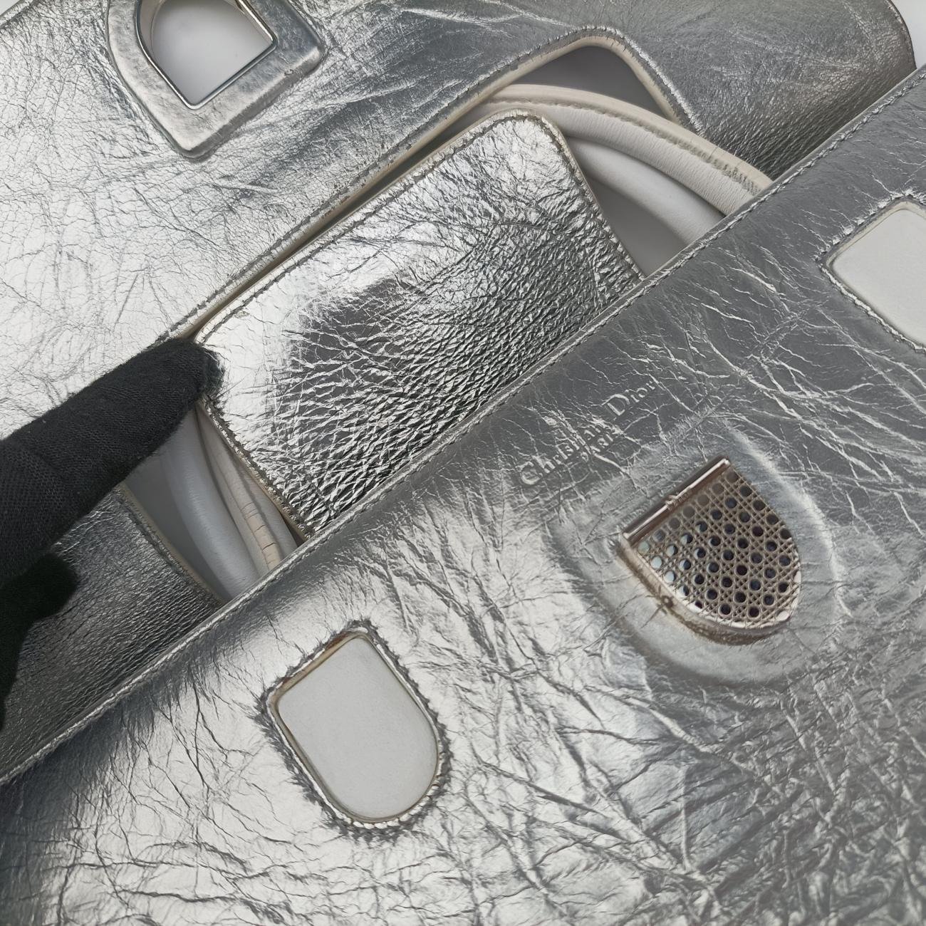 Diorever Squad Flap Silver Leather 09-MA-0146ディオールエヴァー スクワッド フラップ シルバー レザー 09-MA-0146