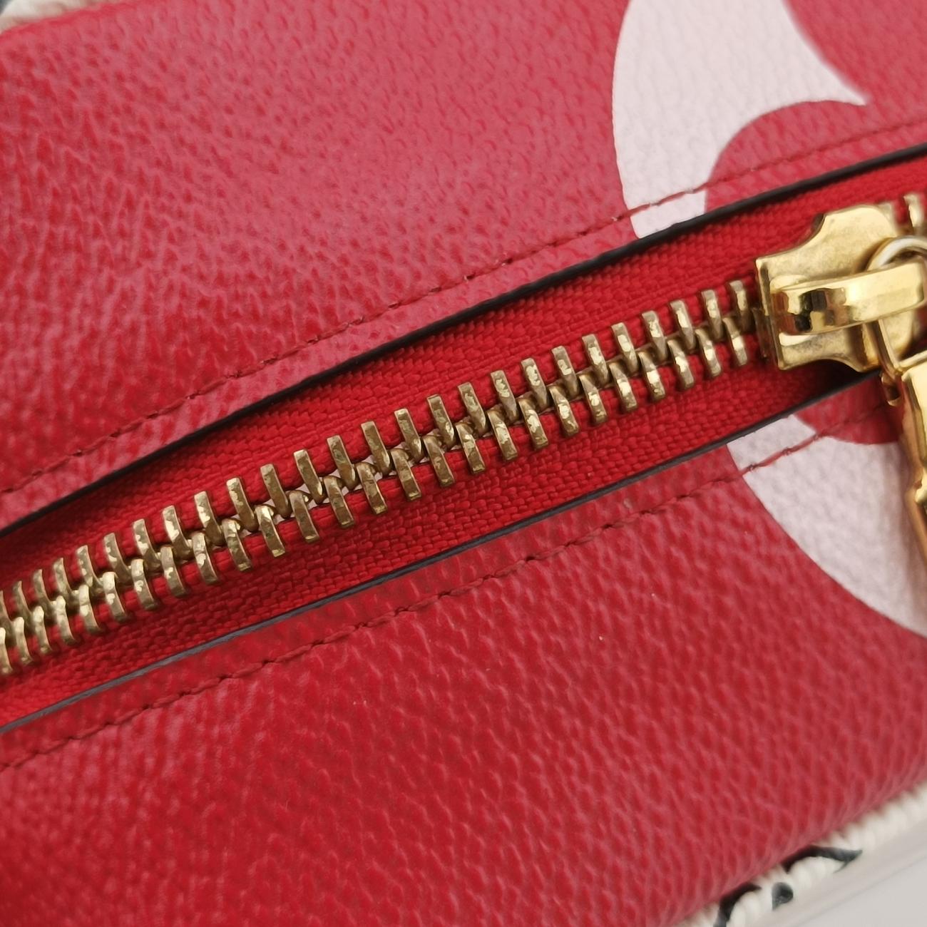 Beach Pouch ROUGE Monogram Giant M67601 TR1179ビーチ ポーチ 2019SS ルージュ モノグラム ジャイアント M67601 TR1179